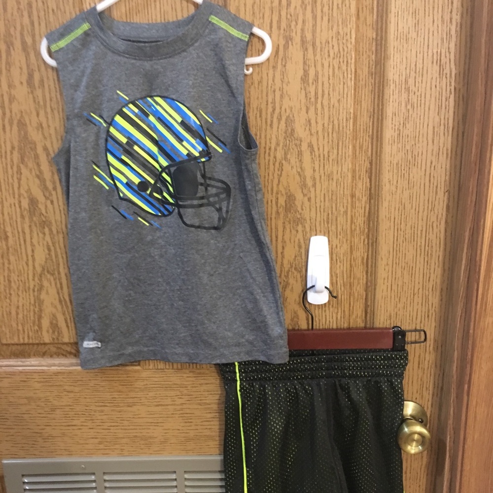 Size 5/6 boys set